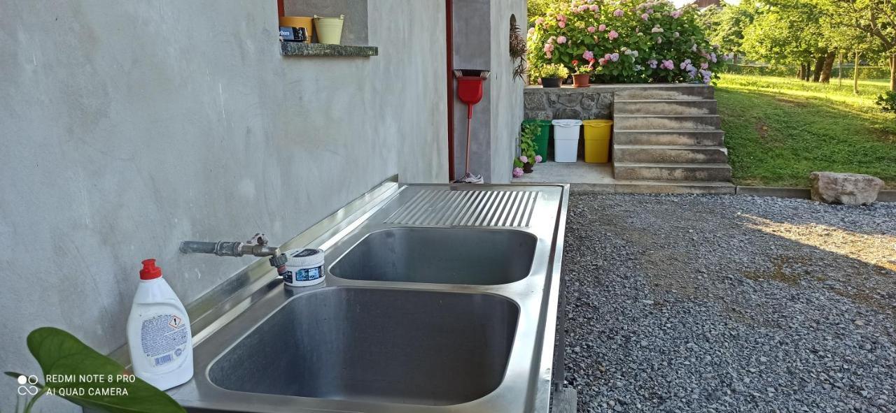 Na Vrtu K25 Hotel Gradac Bagian luar foto